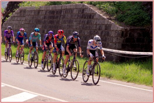 I campioni del Giro sulle strade della Valle di Blenio