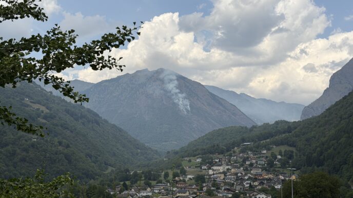 Da Dangio, foto dell'incendio, domenica 16 agosto